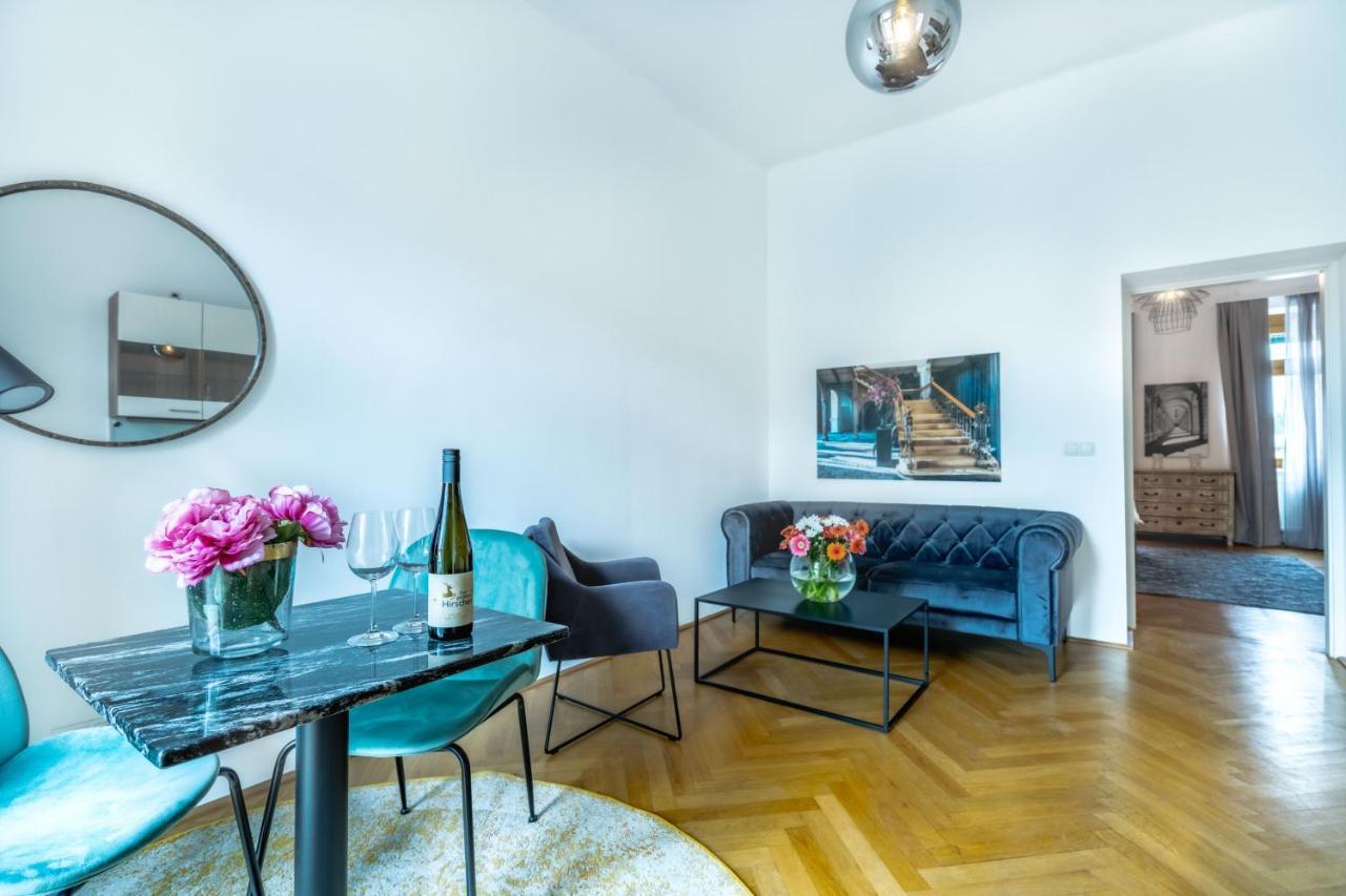 Apartment Smile Bahnzeile